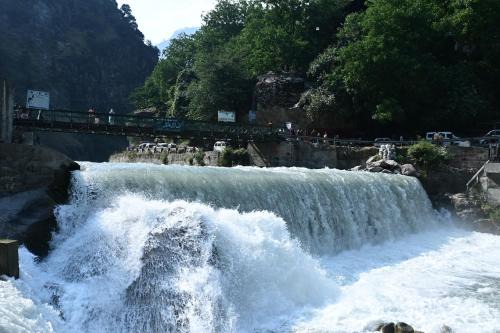 Athmuqam Hotel | kundalshahi waterfall view hotel and resturant