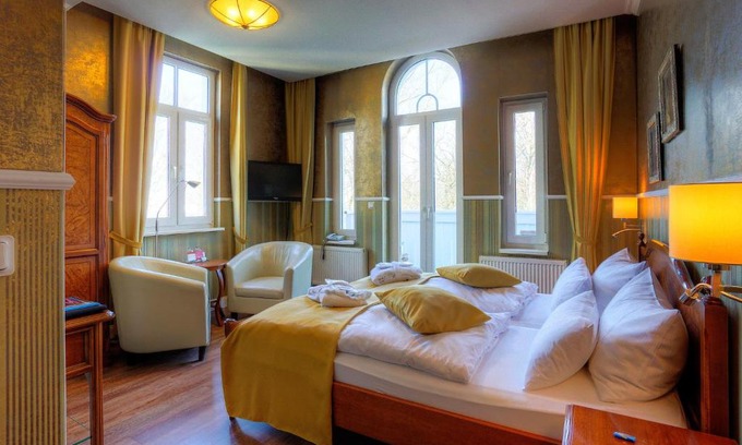 Warnemuende Hotel | KurparkHotel Warnemünde