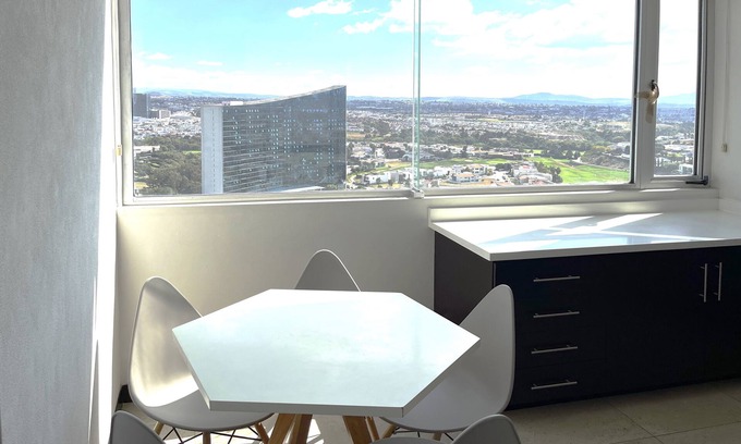 Angelopolis Bed & Breakfast | Lâviu B&B Luxe Suites