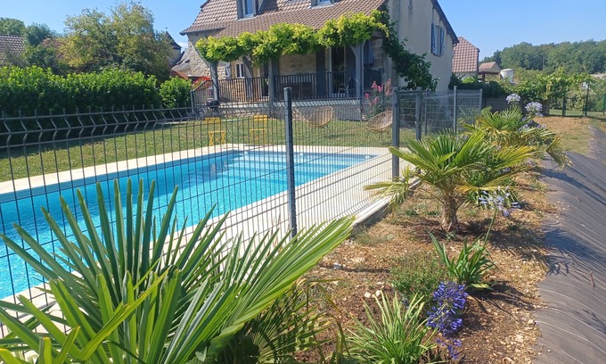 Cuzance House | L'Ecrin de la noix