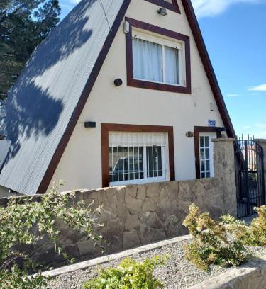 Macrozona Bahia Redonda y Primeros Faldeos House | La Alpina