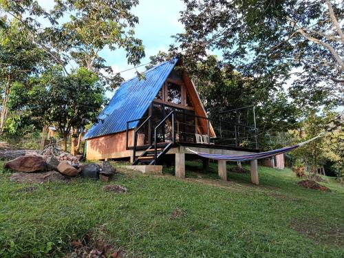 La Cumbre Other | La cabaña de puente palo