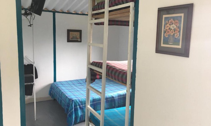 Yotoco House | La cabaña del lago Calima