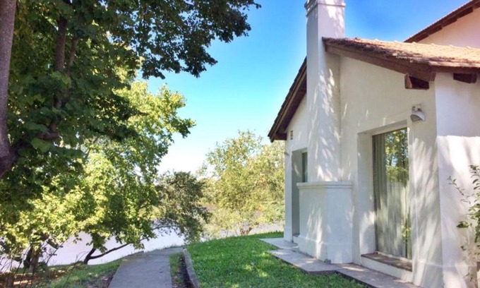 San Nicolas de los Arroyos House | La Casa del Arroyo