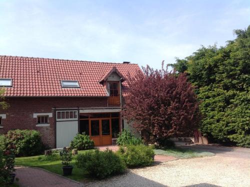 Beugny Bed & Breakfast | La Cense des 6 Sens