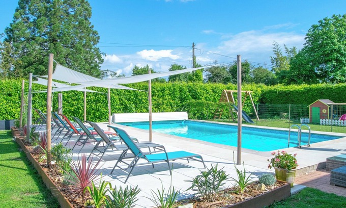 Chaunay House | La Charronnière: Exclusive rental