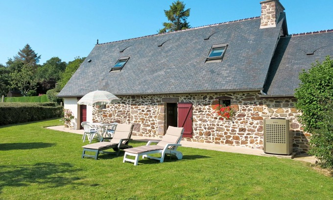 Sourdeval-les-Bois House | La Chevalerie by Interhome