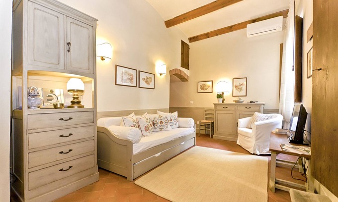 Oltrarno Apartment | La Chicca di Boboli - Romantic apartment in Florence
