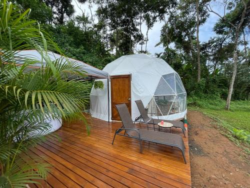 Canton Quepos Apartment | La Comarca River Glamping Dome near Manuel Antonio