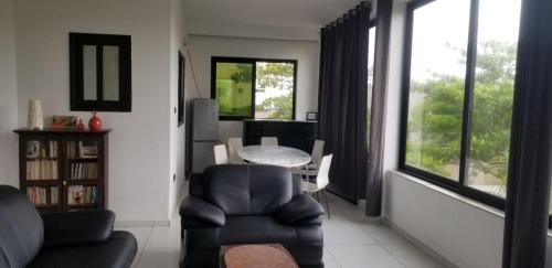 Lome Apartment | La croix du sud