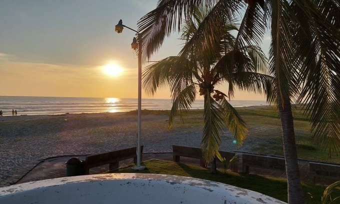 Costa Del Sol Villa | LA FINQUITA BEACH HOUSE IN COSTA DEL SOL (4 Minutes Walk to the beach)
