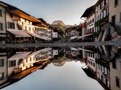 Gruyeres Hotel | La Fleur de Lys