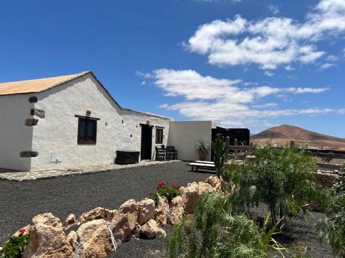 Puerto del Rosario House | La Hacienda de Tefia