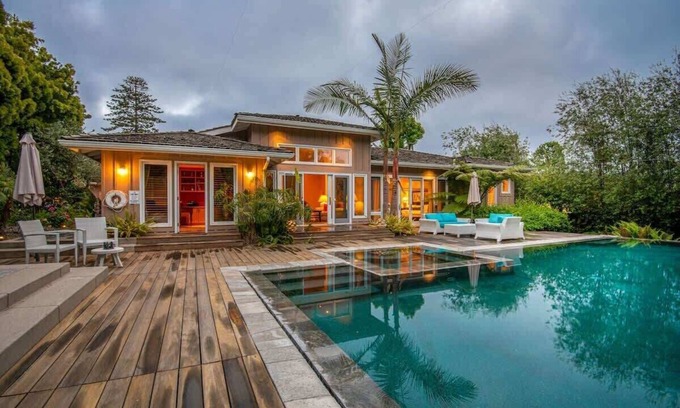 La Jolla Shores House | La Jolla Retreat: Pool, Tennis, & Walk to Beach