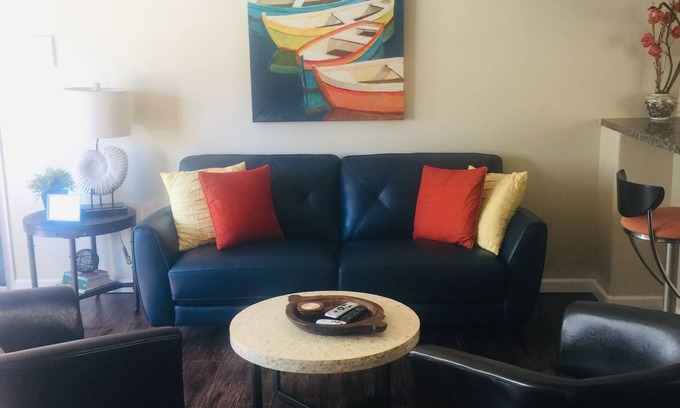 La Jolla Shores Apartment | La Jolla Shores Beach Flat Steps to the Ocean