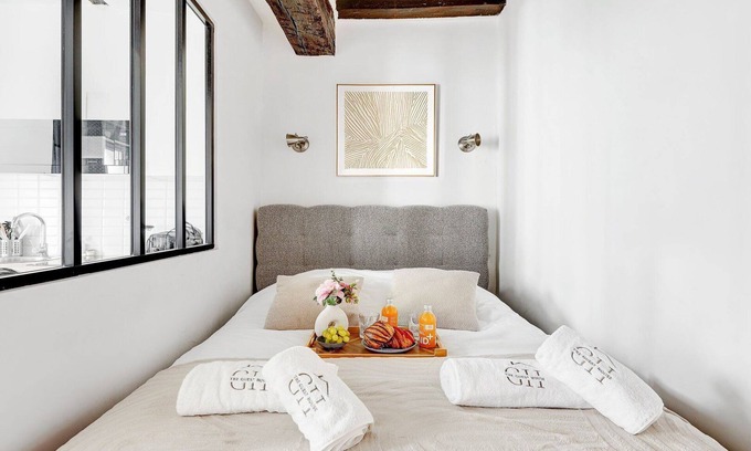 Arts-et-Metiers Apartment | La Joyeuse Ivy-2e arrondissement