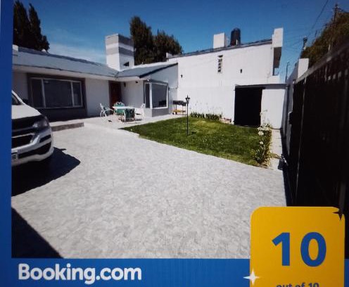 Puerto Madryn House | La Laguna - Casa familiar a 5 cuadras de la playa.