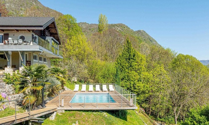 Bourdeau House | LA LEZARDIERE DU LAC