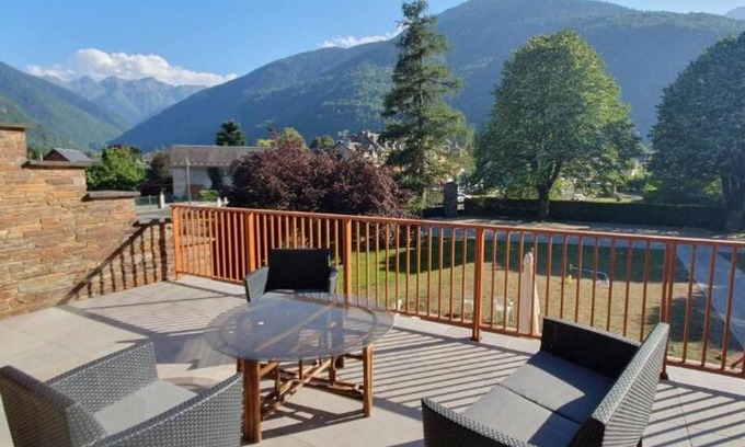 Bagneres-de-Luchon Villa | La Maison de la Lionne