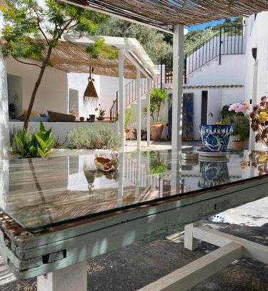 Iznajar House | La Pluma