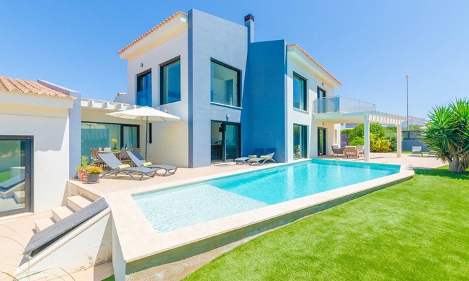 Sa Torre Villa | LA PRIMERA - Modern chalet with private pool near the golf course. Free WiFi