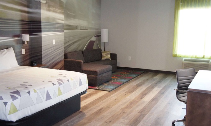 Braselton Hotel | La Quinta Inn & Suites by Wyndham Braselton