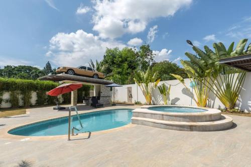 La Vega Villa | La Vega Villa with Private Pool and BBQ