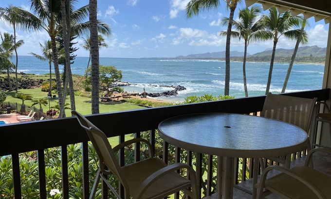 Wailua Condo | Lae Nani 331 has a Commanding view and TWO lanais. One of the most requested at Lae Nani