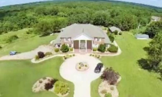 Waynesville House | Lafayette Grand Manor