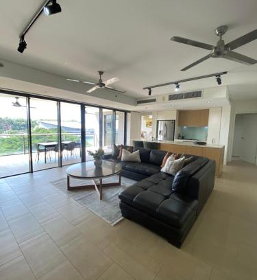 Darwin City Centre Apartment | Lagoon Waterfront Oasis relaxing balcony & BBQ