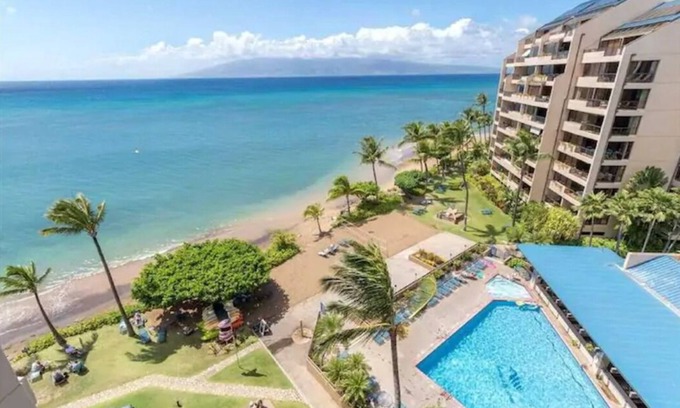 Kahana Resort | Lahaina Maui Resort 3 Bedroom Oasis