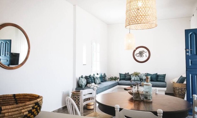 Panormos Apartment | Laidback Luxe 3BR Steps from Beach