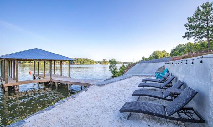 Alexander City House | Lake Daze on Lake Martin
