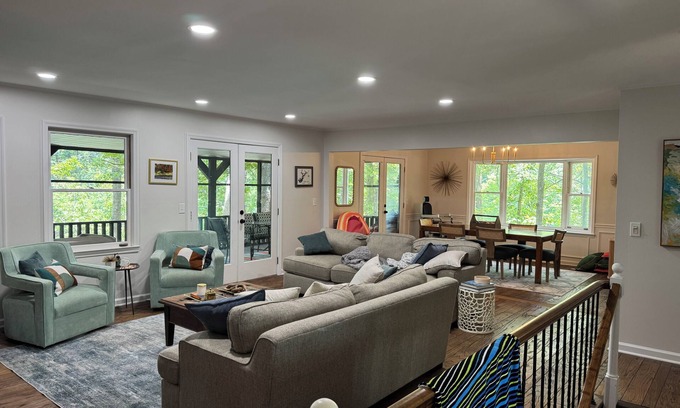 Flowery Branch House | Lake front home for the whole family sleeps12