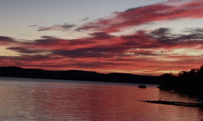 Saint David House | Lake Front Rental on Long Lake Maine