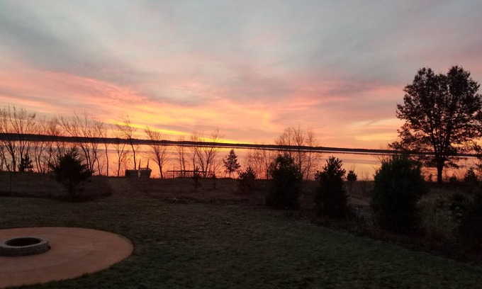 Big Bay House | Lake Front Sunrise View only a few hundred yards from the sandy shores of Lake