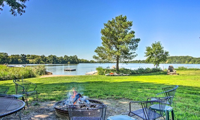 Brandon House | Lake Home Near Alexandria: Kayaks Provided!