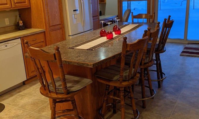 Warroad House | Lake Home that has Comfort with a View