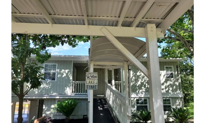 Gautier House | Lake House in front of the bayou