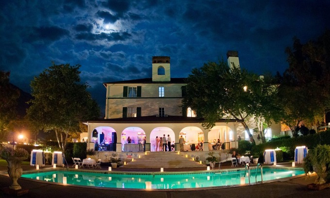 Lake Lure Hotel | Lake Lure Inn and Spa