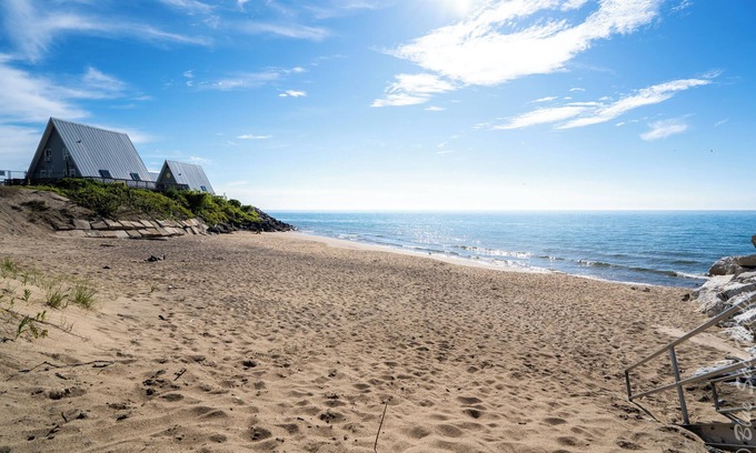 Stevensville Condo | Lake Michigan Beach Cottage with private beach and pools!