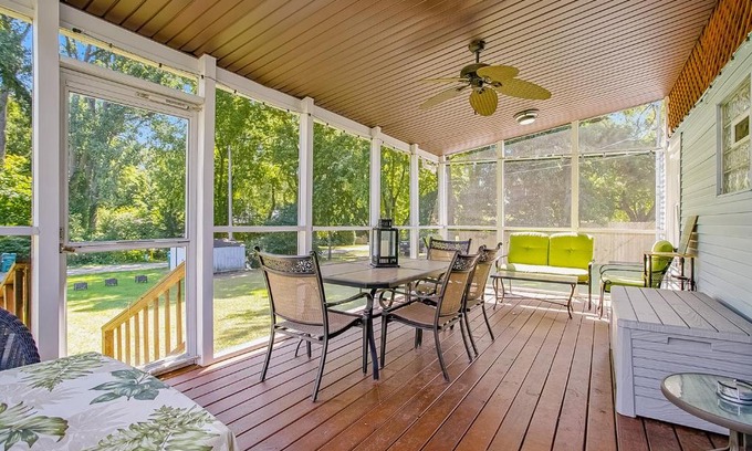 Union Pier House | Lake Michigan Charmer