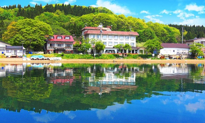 Inawashiro Hotel | Lake Side Hotel Minatoya