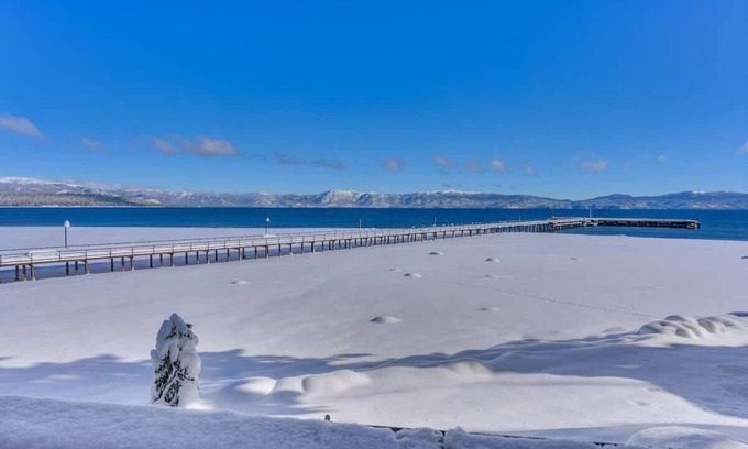 Tahoe Sierra Estates House | Lake View|Close to Palisades|Walk to Tahoe City