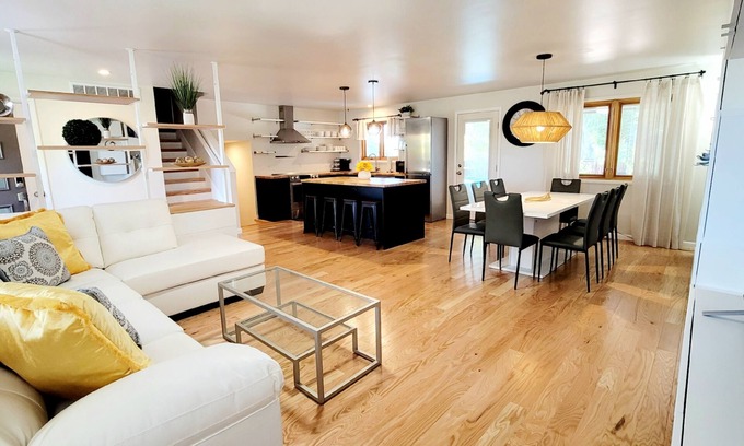 Arvada House | Lake View Oasis with Hot Tub; Near Shops, dining, gas! Across from Park w/Lake