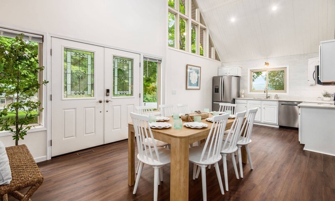 Howard House | Lake Views: Modern Coastal 3 BR Apple Valley Lake Beach House