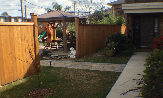 Bucktown Apartment | Lakefront Comfort Close to Downtown