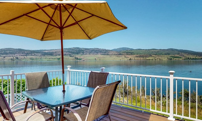 Davenport House | Lakefront Home with Incredible Water Views