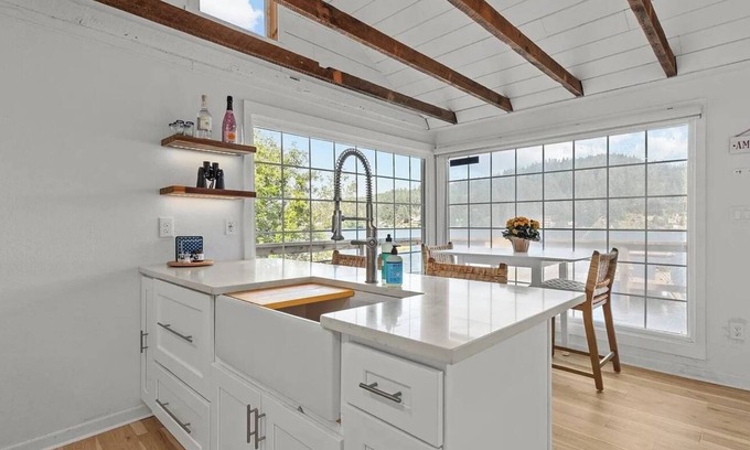 Olympia Cabin | Lakefront Lodge with WiFi, BBQ Grill, and Boat Dock!