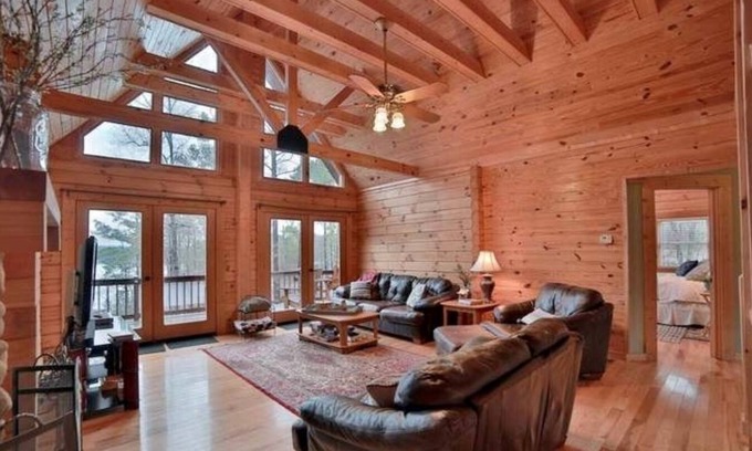 Wedowee Cabin | Lakefront Log Cabin with a Million-Dollar View